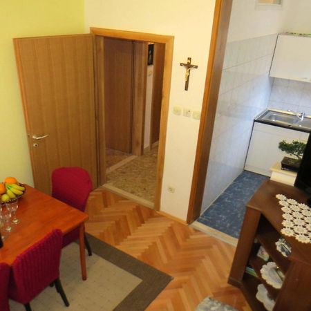 Apartman Jakir Baska Voda Exterior photo