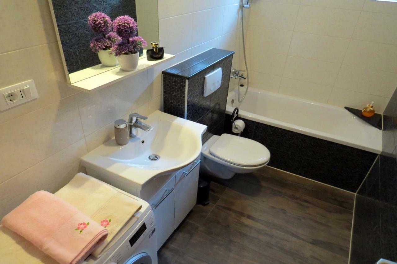 Apartman Jakir Baska Voda Exterior photo